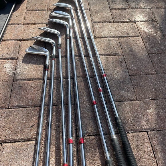 Ben Hogan Apex Plus Iron Set 8 Pc Forged
Steel shafts stiff flex - Picture 10 of 15